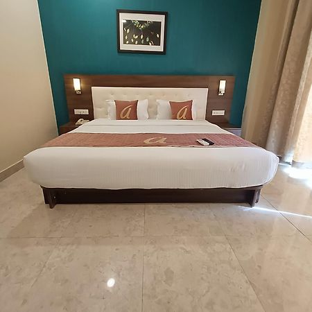 Astra Hotels & Suites Whitefield Near To Nallurahalli Metro Station And Ktpo บังกาลอร์ ภายนอก รูปภาพ
