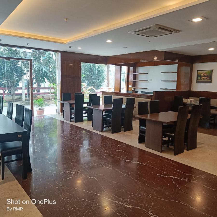 Astra Hotels & Suites Whitefield Near To Nallurahalli Metro Station And Ktpo บังกาลอร์ ภายนอก รูปภาพ